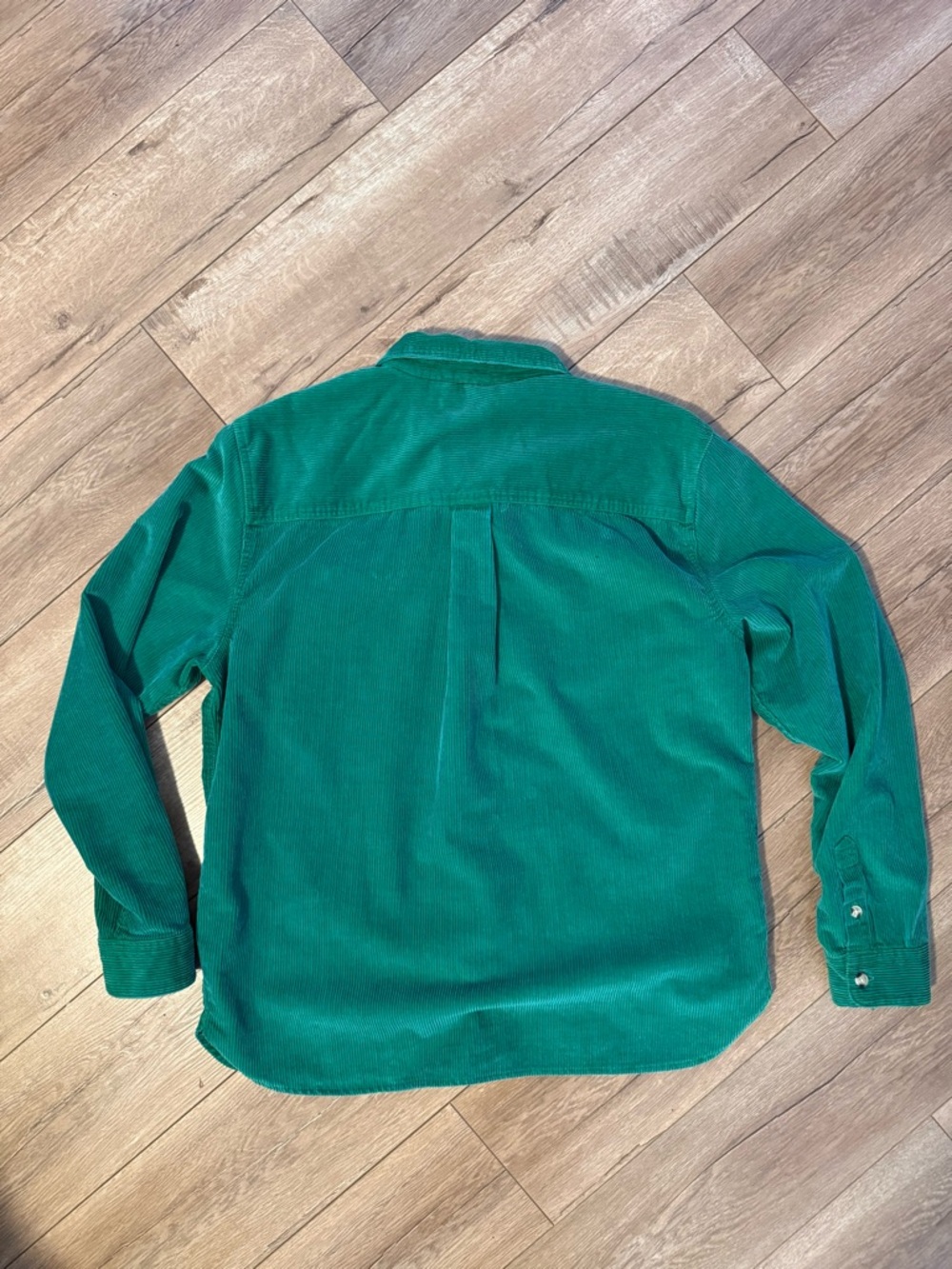 Urban Outfitters Green Corduroy Button-Down Shirt - Picture 2 of 2